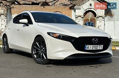 Хэтчбек Mazda 3 2019 в Ирпене