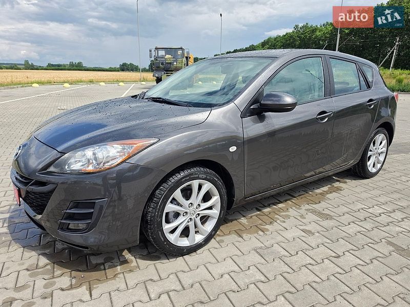 Хэтчбек Mazda 3 2009 в Луцке