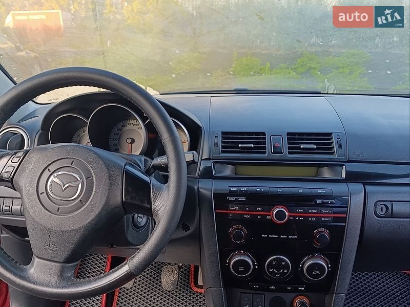 Седан Mazda 3 2008 в Киеве