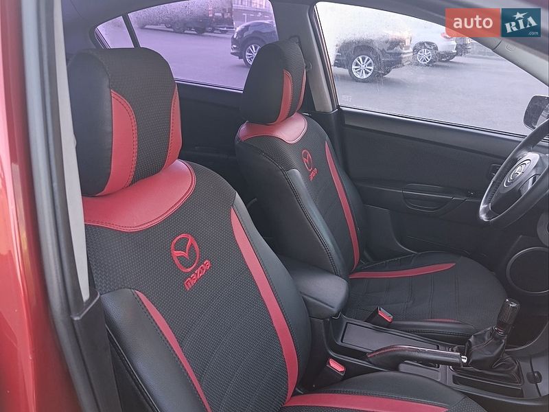Седан Mazda 3 2008 в Киеве
