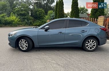 Седан Mazda 3 2015 в Днепре
