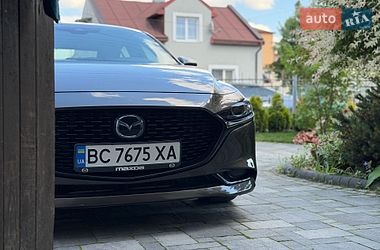 Седан Mazda 3 2019 в Львове
