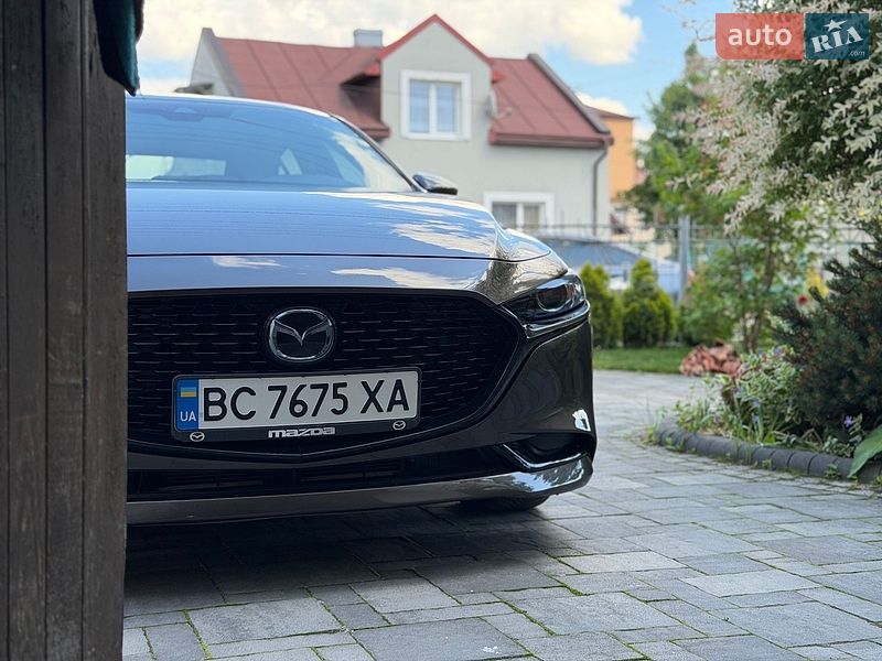 Седан Mazda 3 2019 в Львове