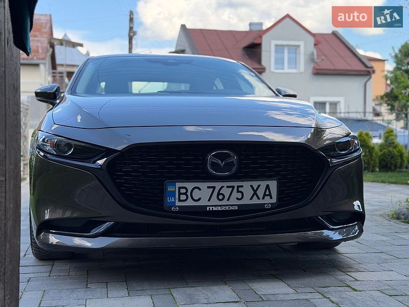 Седан Mazda 3 2019 в Львове