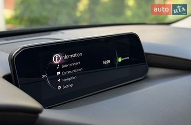 Седан Mazda 3 2019 в Львове