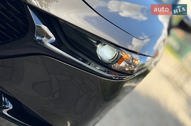 Седан Mazda 3 2019 в Львове