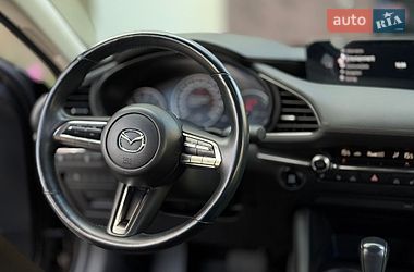 Седан Mazda 3 2019 в Львове
