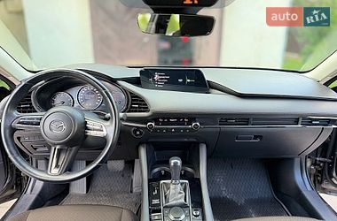 Седан Mazda 3 2019 в Львове