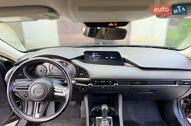Седан Mazda 3 2019 в Львове