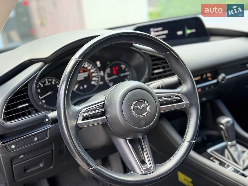 Седан Mazda 3 2019 в Львове