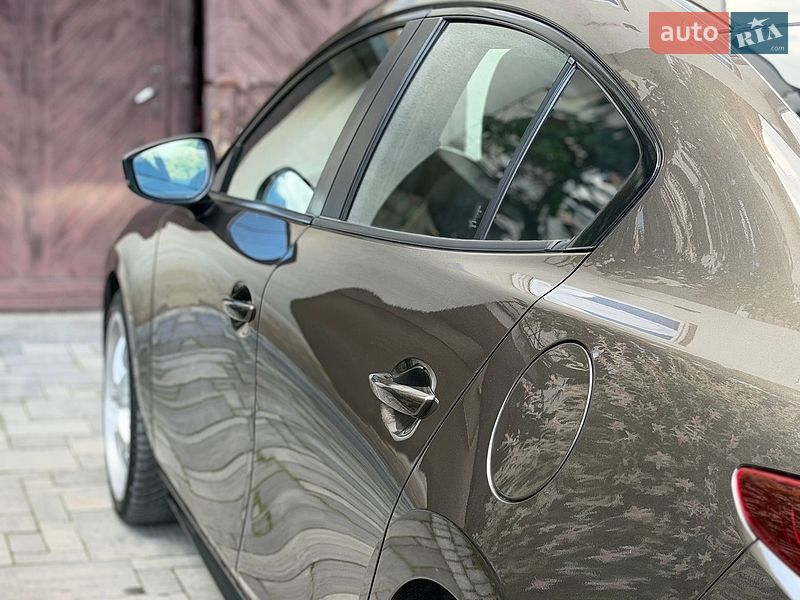 Седан Mazda 3 2019 в Львове