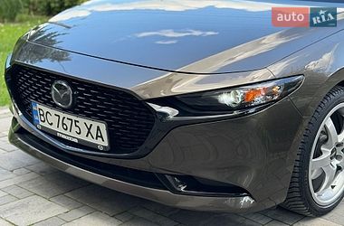 Седан Mazda 3 2019 в Львове