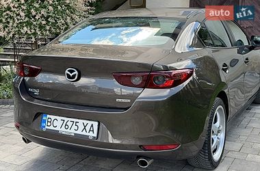 Седан Mazda 3 2019 в Львове