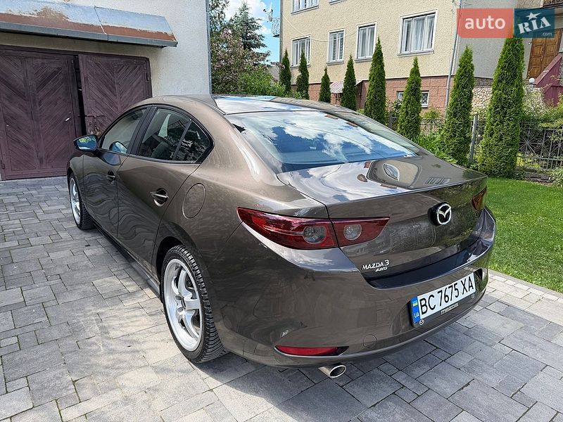 Седан Mazda 3 2019 в Львове
