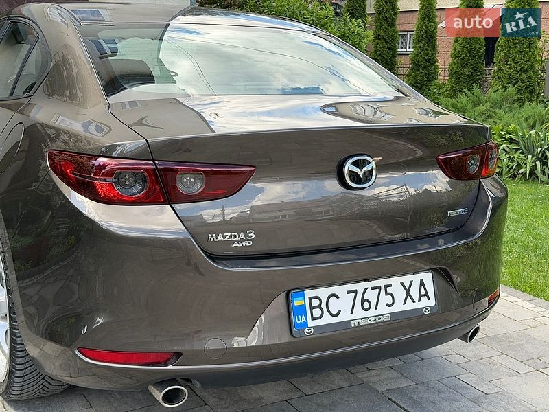 Седан Mazda 3 2019 в Львове