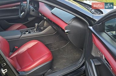 Хэтчбек Mazda 3 2023 в Обухове