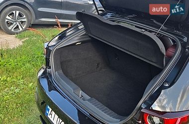 Хэтчбек Mazda 3 2023 в Обухове
