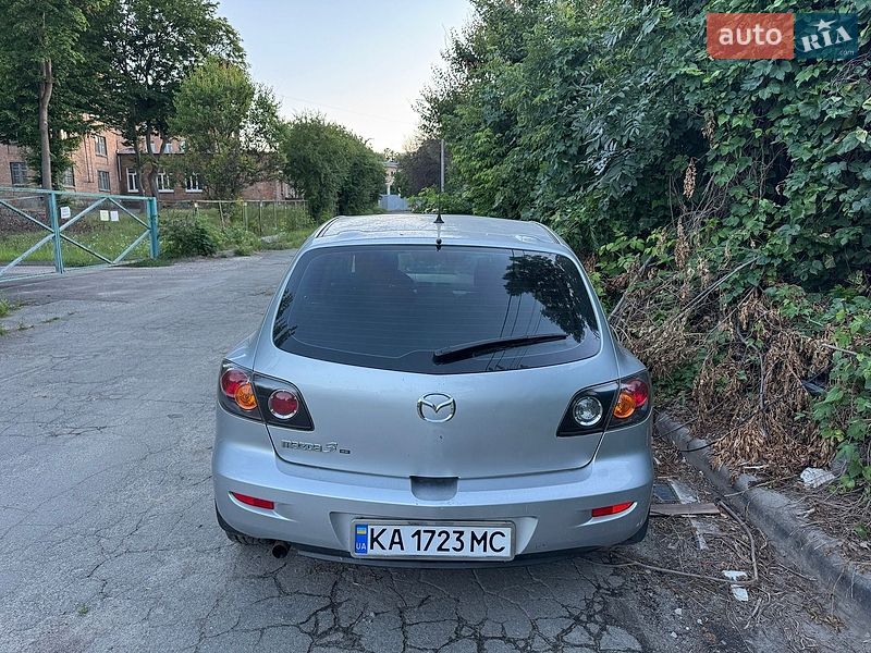 Хэтчбек Mazda 3 2006 в Киеве