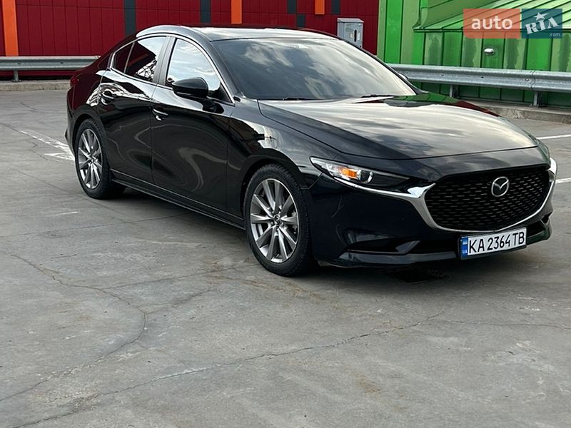 Седан Mazda 3 2018 в Киеве фото 3 Седан Mazda 3 2018 в Киеве