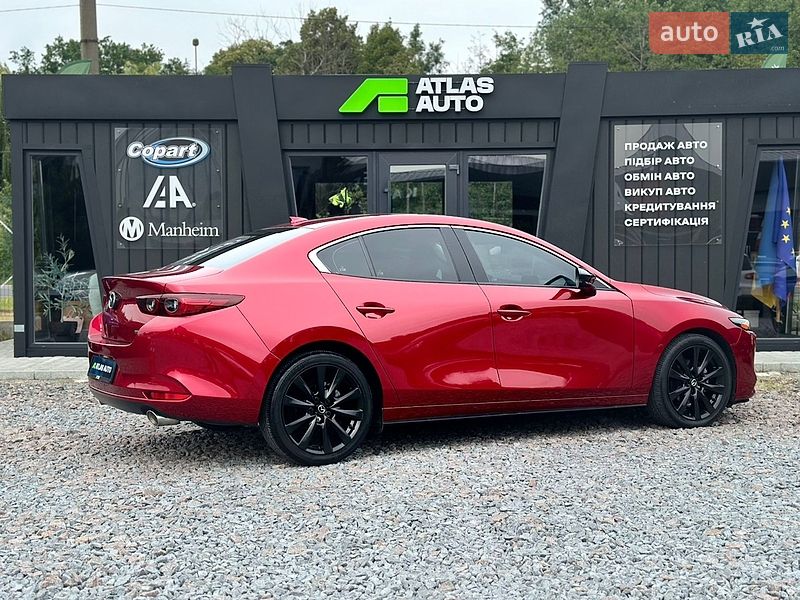 Седан Mazda 3 2022 в Львові