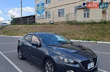 Седан Mazda 3 2016 в Вінниці