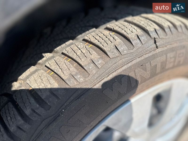 Седан Mazda 3 2012 в Киеве