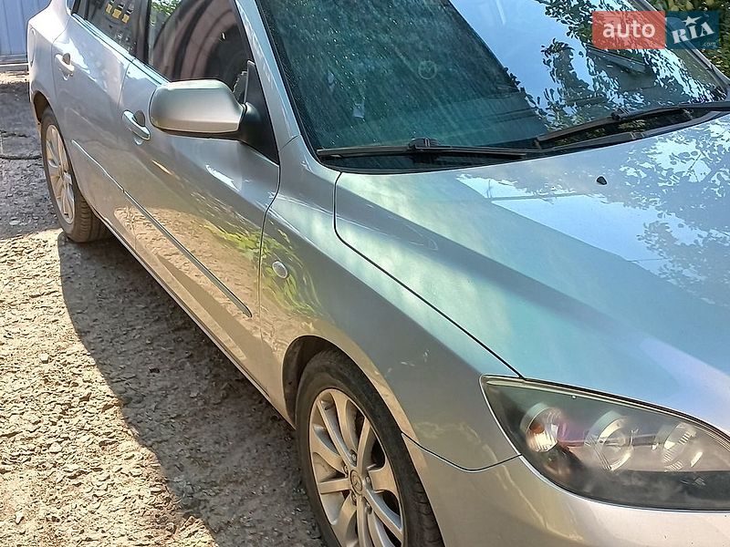Хэтчбек Mazda 3 2006 в Кривом Роге фото 3 Хэтчбек Mazda 3 2006 в Кривом Роге