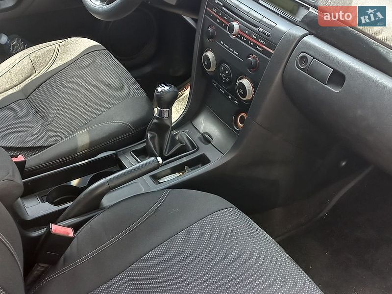 Хэтчбек Mazda 3 2006 в Кривом Роге фото 15 Хэтчбек Mazda 3 2006 в Кривом Роге