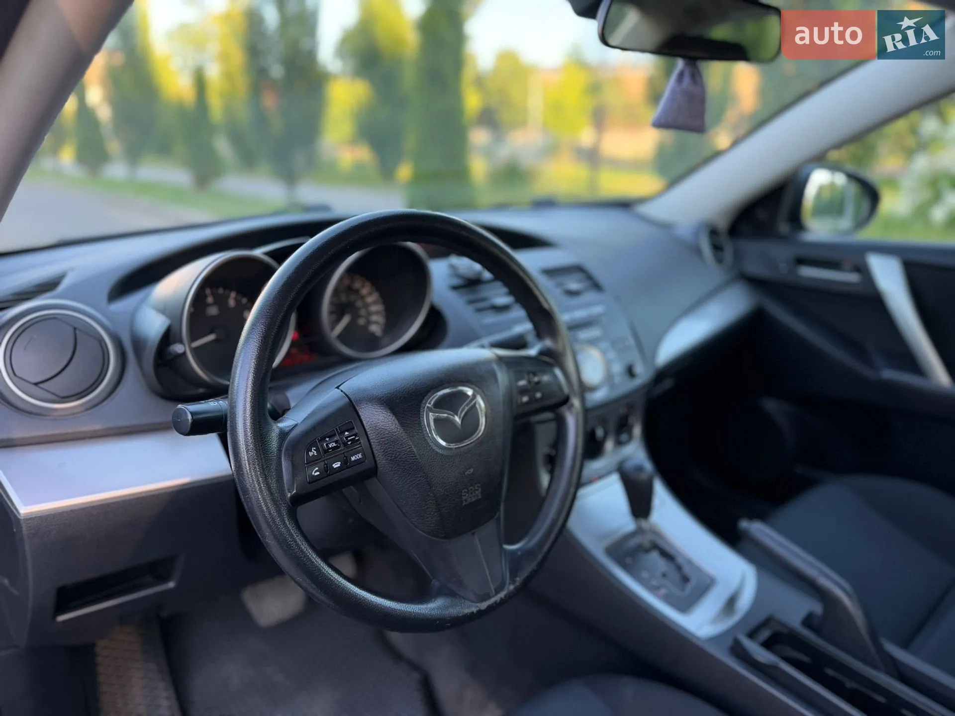 2010 Mazda 3 - мініатюра 23