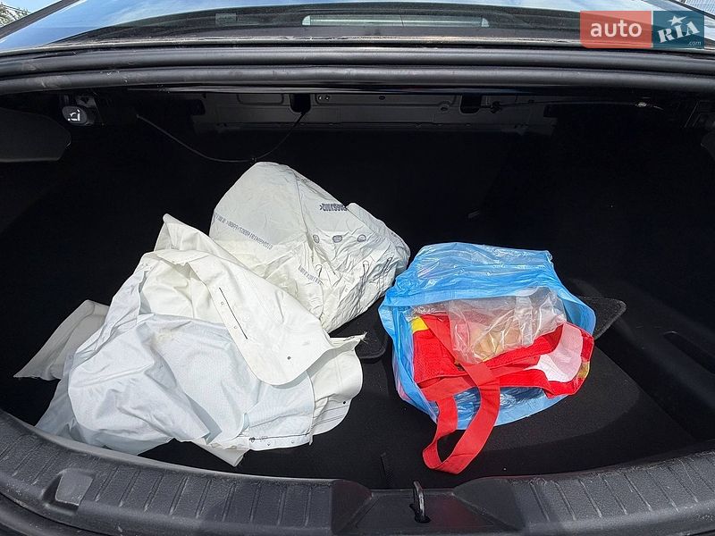 Седан Mazda 3 2024 в Києві