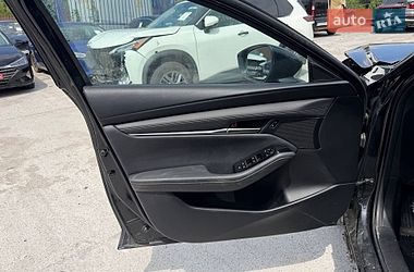 Седан Mazda 3 2024 в Києві