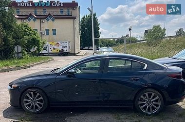 Седан Mazda 3 2024 в Львові