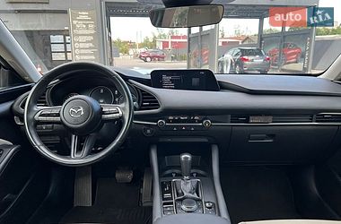 Седан Mazda 3 2019 в Львові