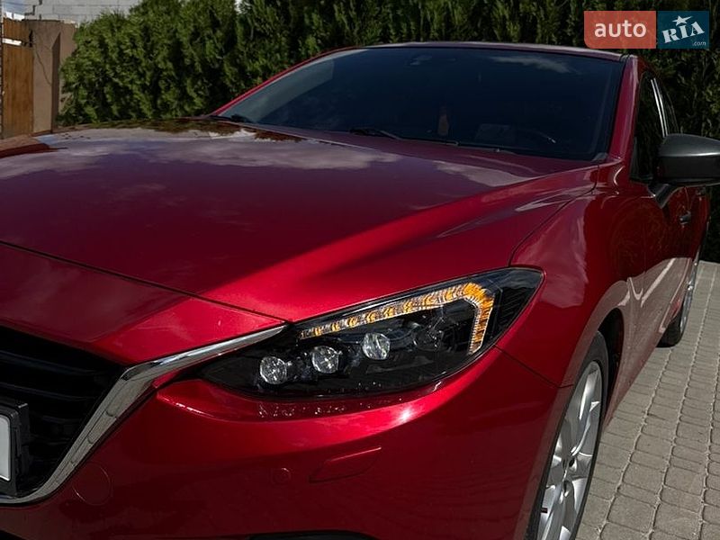 Хетчбек Mazda 3 2014 в Кременці