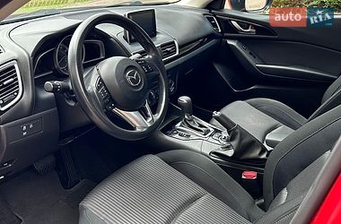 Седан Mazda 3 2015 в Рівному