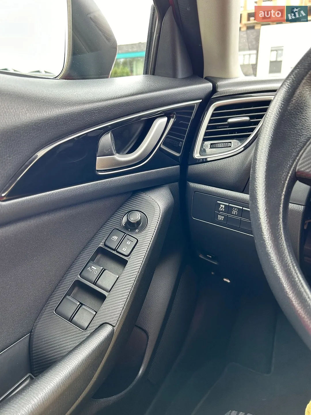 2015 Mazda 3 - мініатюра 12