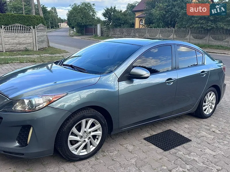 Mazda 3 2012