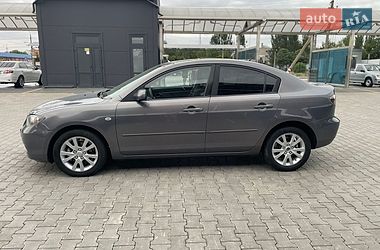 Седан Mazda 3 2007 в Николаеве