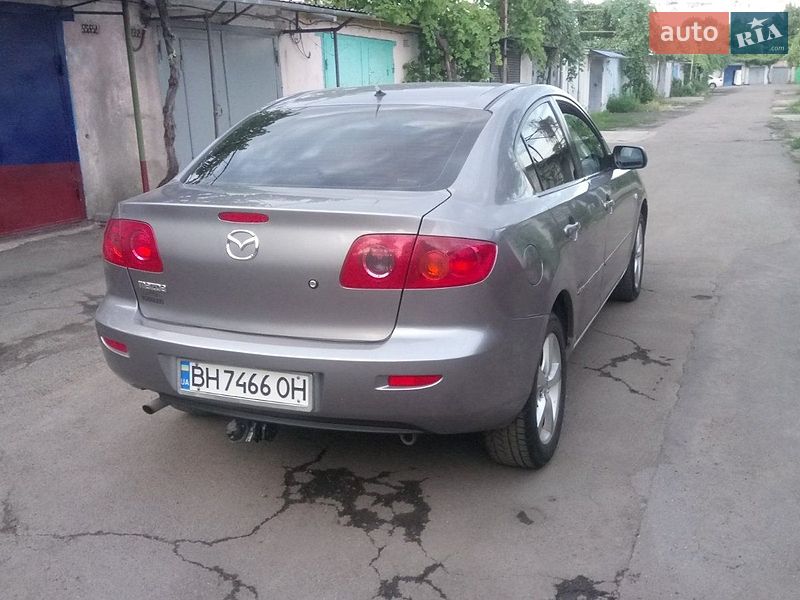 Седан Mazda 3 2004 в Черноморске