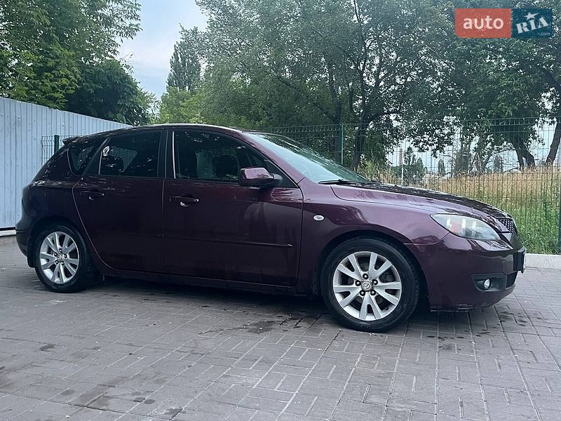 Хэтчбек Mazda 3 2007 в Киеве