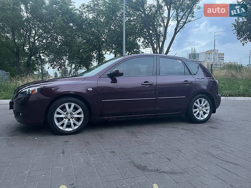 Хэтчбек Mazda 3 2007 в Киеве