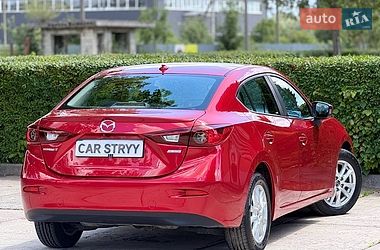 Седан Mazda 3 2014 в Стрые
