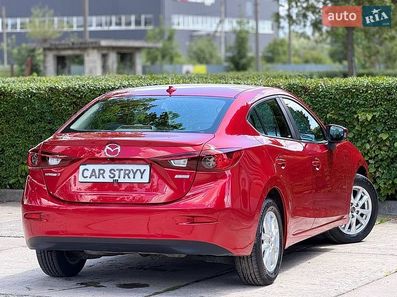 Седан Mazda 3 2014 в Стрые