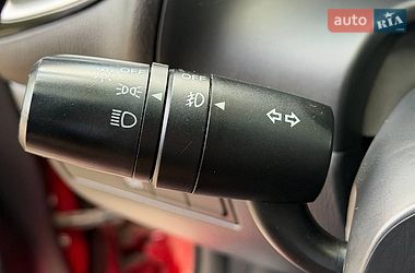 Седан Mazda 3 2014 в Стрые