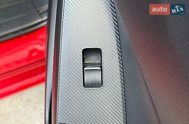 Седан Mazda 3 2014 в Стрые