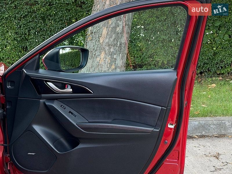 Седан Mazda 3 2014 в Стрые