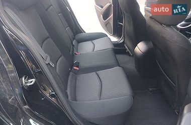 Седан Mazda 3 2016 в Черкасах