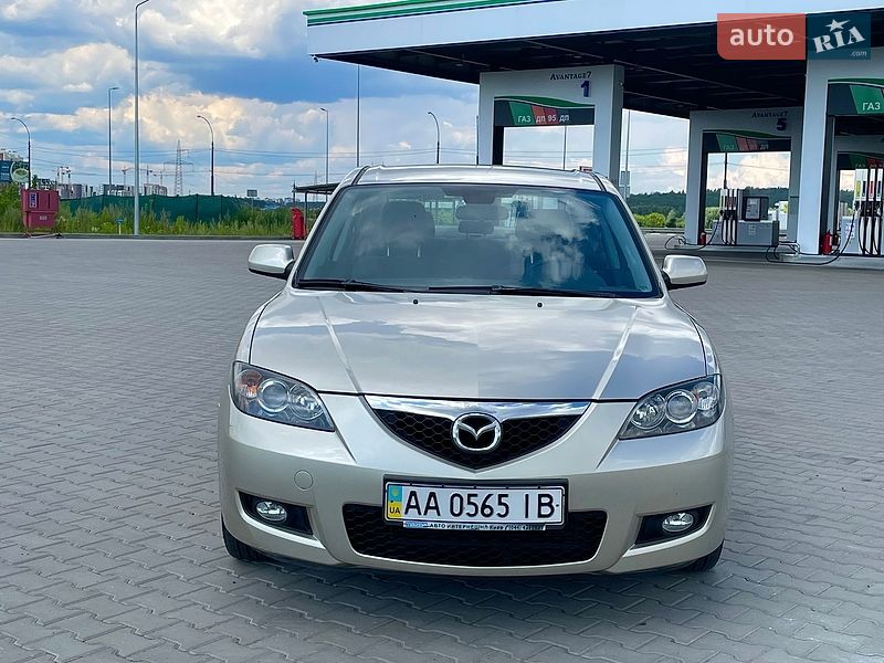 Седан Mazda 3 2008 в Киеве