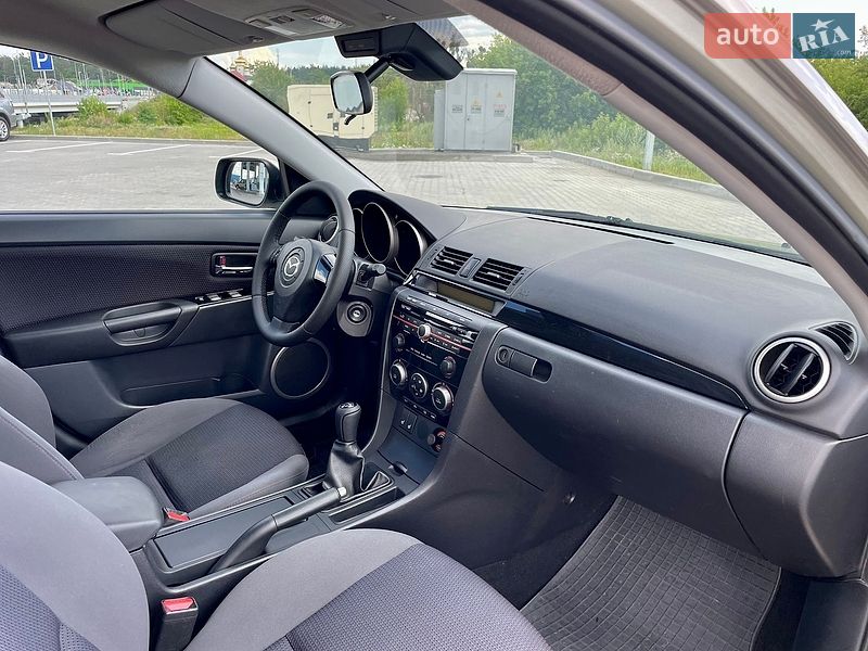 Седан Mazda 3 2008 в Киеве