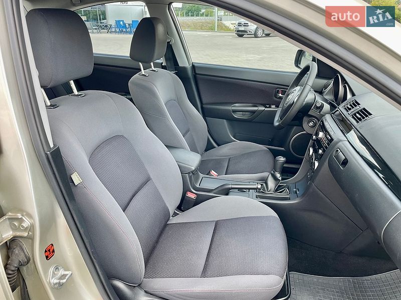 Седан Mazda 3 2008 в Киеве